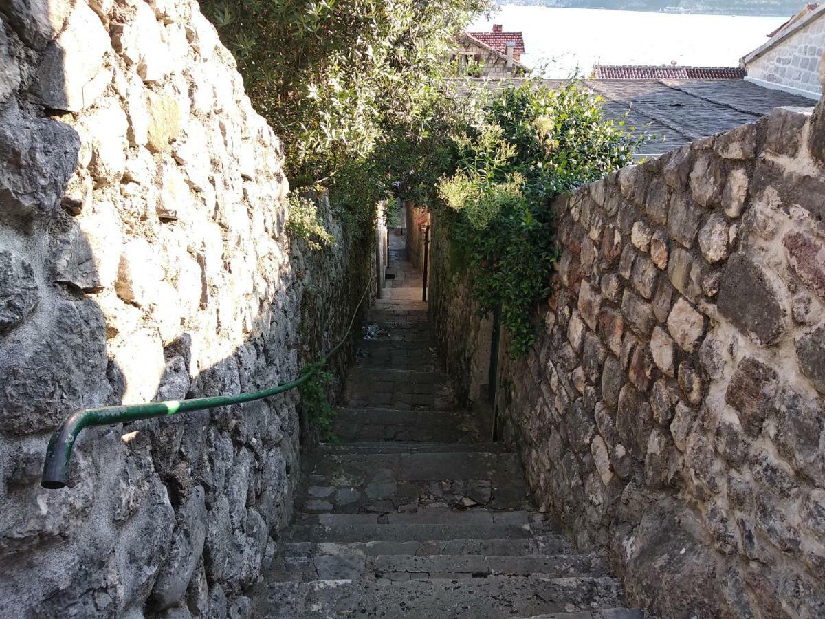 Old House Perast 아파트 외부 사진